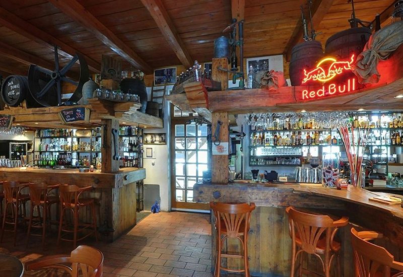 Bar Strojovna