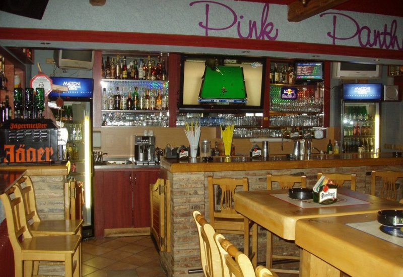 Bar Lucky Pink Panther