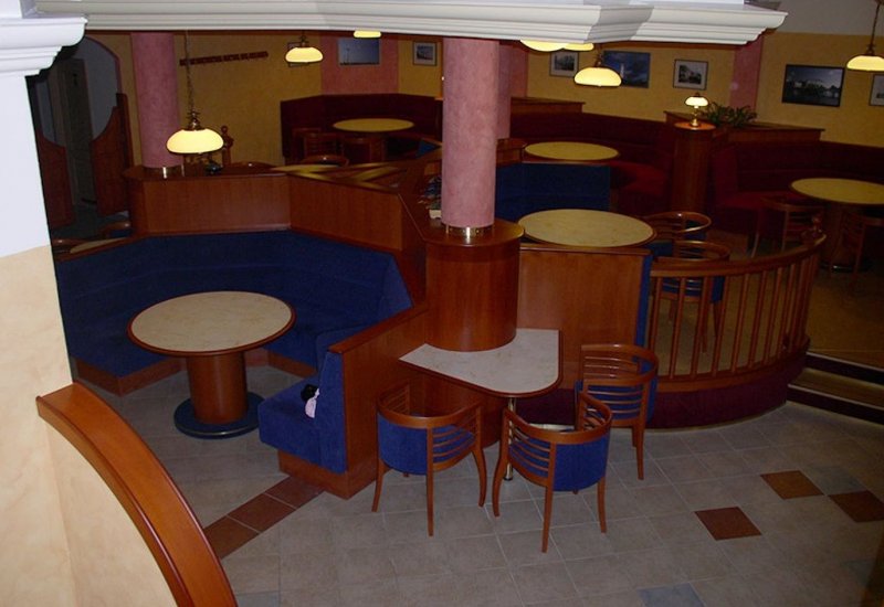Holland Club