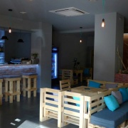 Caffe &amp; Cocktail Bar Mareli
