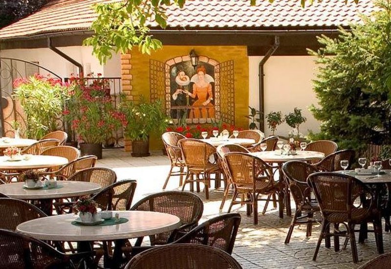 Golemův restaurant