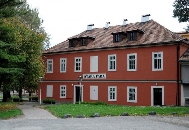Stará fara