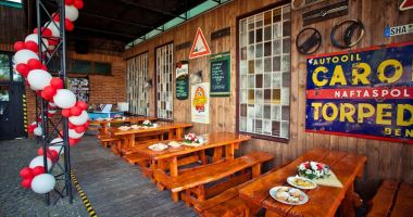 Garage Restaurant