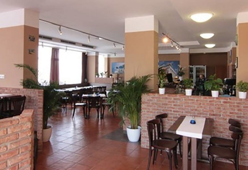 Pivnice u bazénu