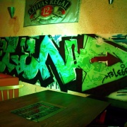 Pub &amp; bar Legend 13
