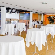 Mercedes Bar &amp; Café