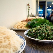 PHO VIET My &amp; Lien
