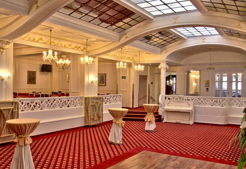 Francouzká restaurace hotelu Ambassador