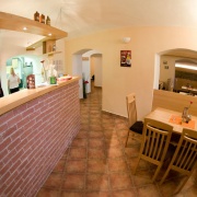 Restaurace Zlatý Grál
