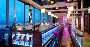 Cloud 9 sky bar & lounge