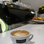 Knebl Café