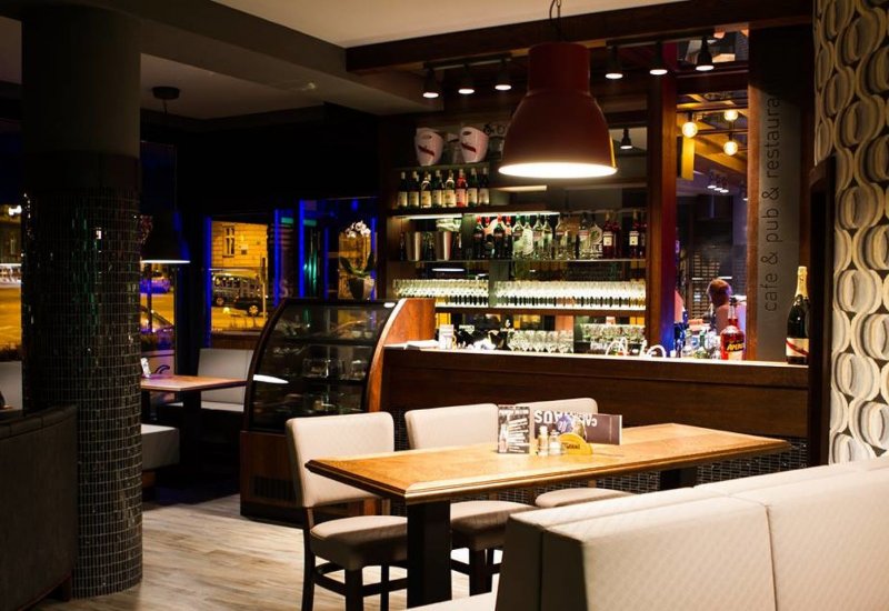 Cafe &amp; Beer Haus