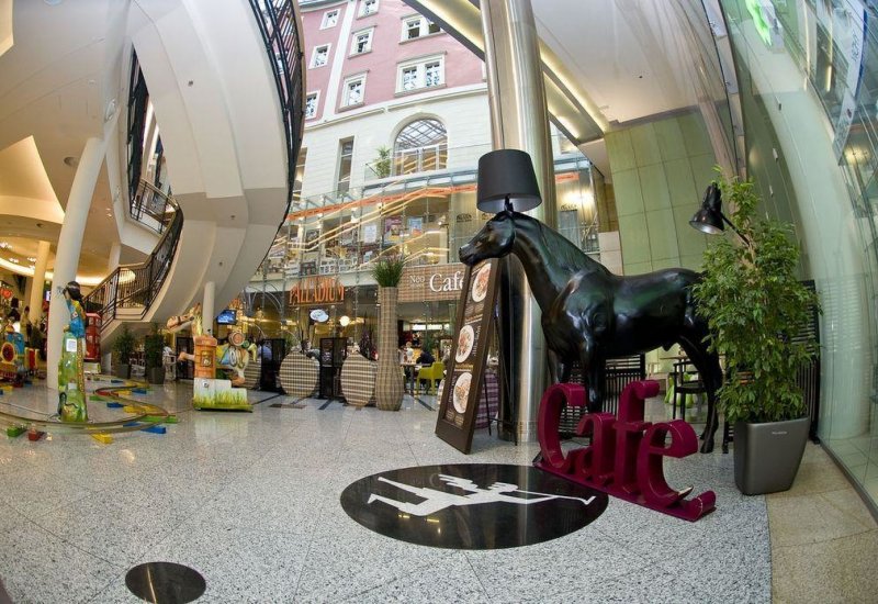 Neo Palladium cafe
