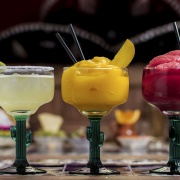 Las Adelitas Americká