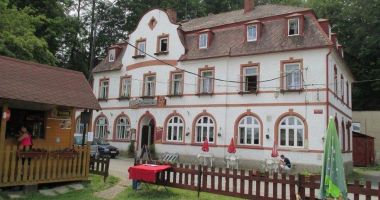 Restaurace Uran