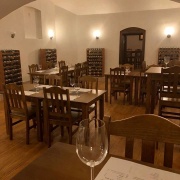 Vinárna Winespace - Vinný sklípek