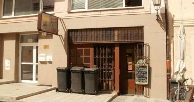 Vinárna a bar Tropican