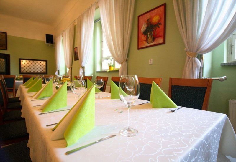 Lázeňská restaurace Morava