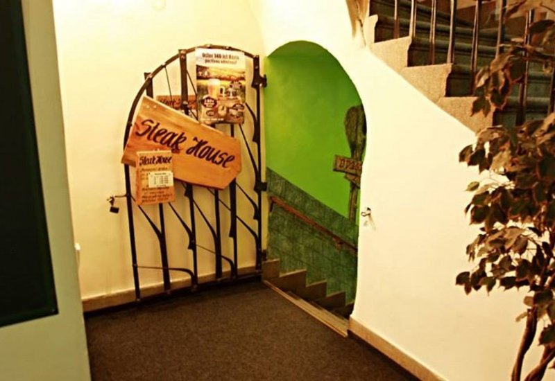 Steak House Sklípek
