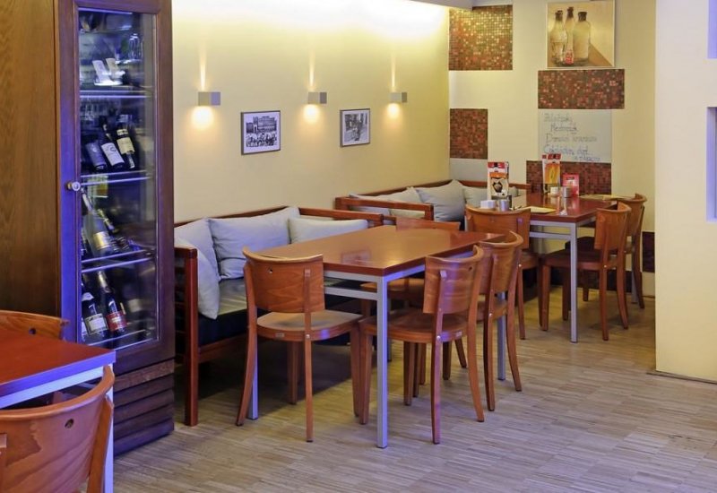 Tripoli restaurant ve Vaňkovce
