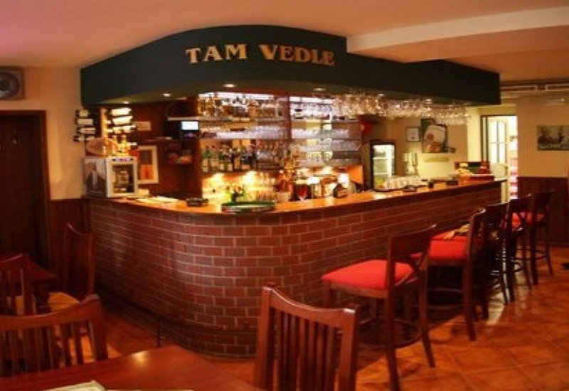 Bar - Restaurant Tam vedle