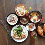 Bistro à Table!