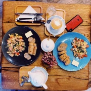 Cheemay cafe lounge