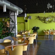Barsini bowling restaurant