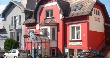 Art Club Restaurant