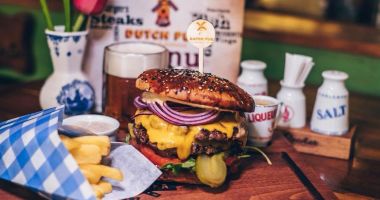 Dutch Pub