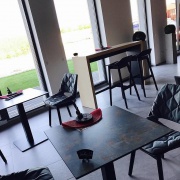 M&amp;A Bu Cafe
