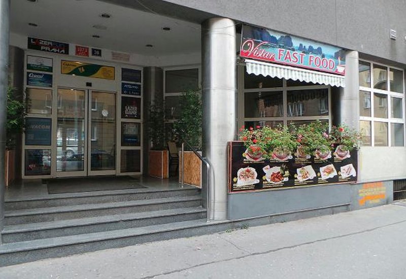 Vistar Fast Food