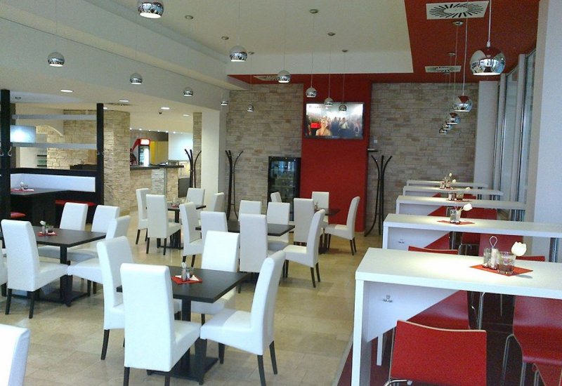 Aqua restaurace