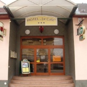 Le Café