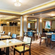 Symphonia Restaurant &amp; Garden