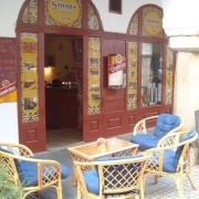 Fast food a kavárna Sahara
