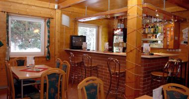 Restaurace Za vodou
