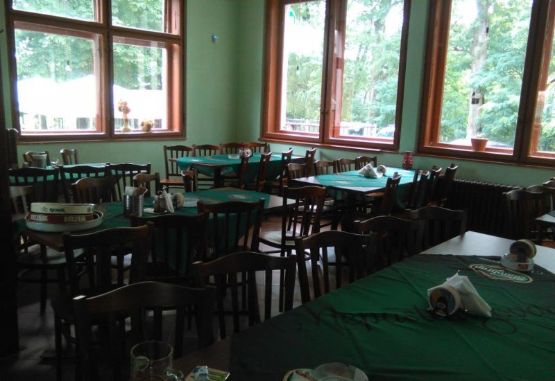 Restaurace Holiday