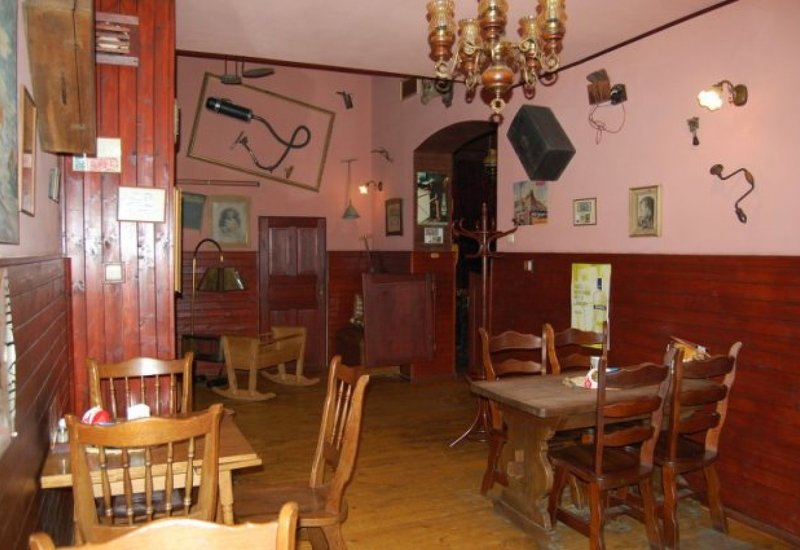 Divadelní restaurace Benar