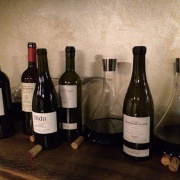 Flavours wine&amp;deli
