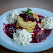 Kavárna Assenza Café &amp; Tapas