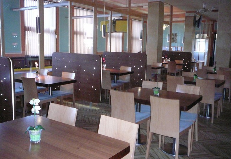 Bistro Družba Ostrov
