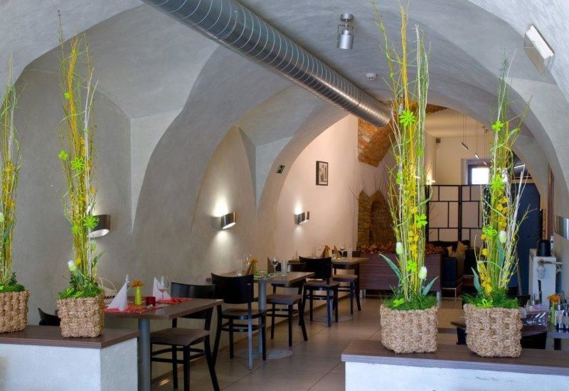 Restaurace &amp; Café bar penzion U zvonu