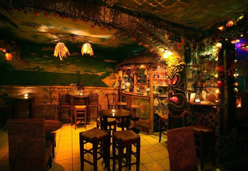 Tiki Taky bar