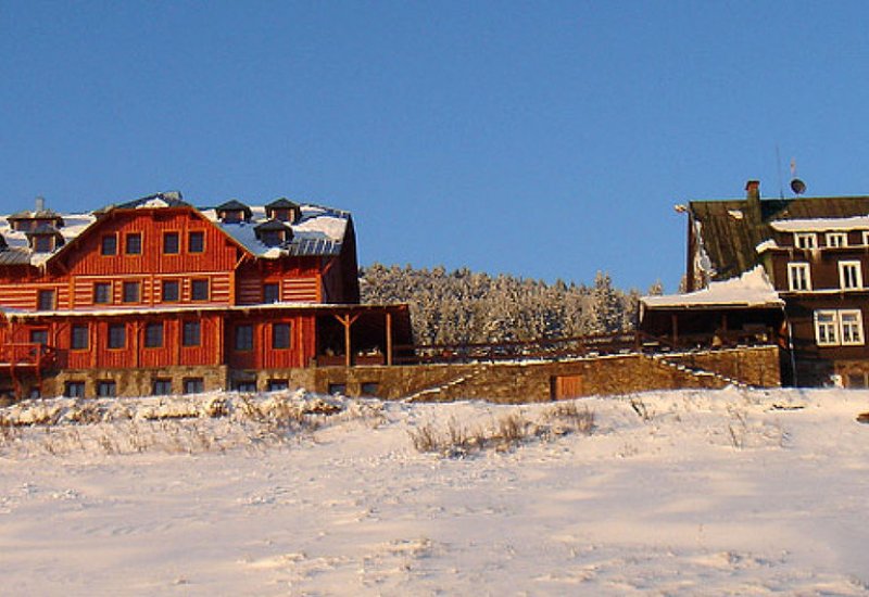 Horská bouda Dvoračky a horský hotel Štumpovka