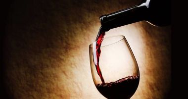Vinotéka Vino-thé-ka