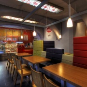 CrossCafe Praha Anděl