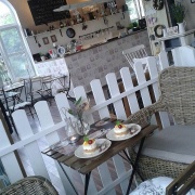 Kavárna P.S: Café