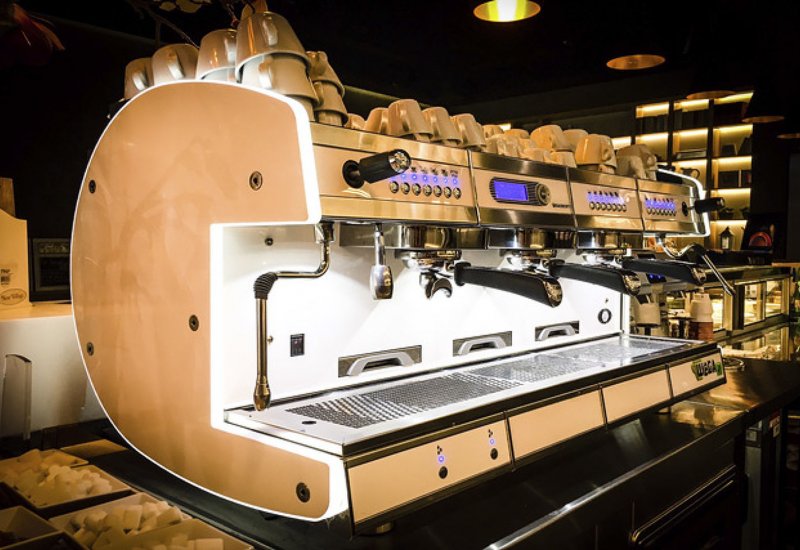 CAFÉ LEVEL &amp; CLUB - OC Chodov