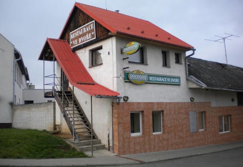 Ve Dvoře Zdounky